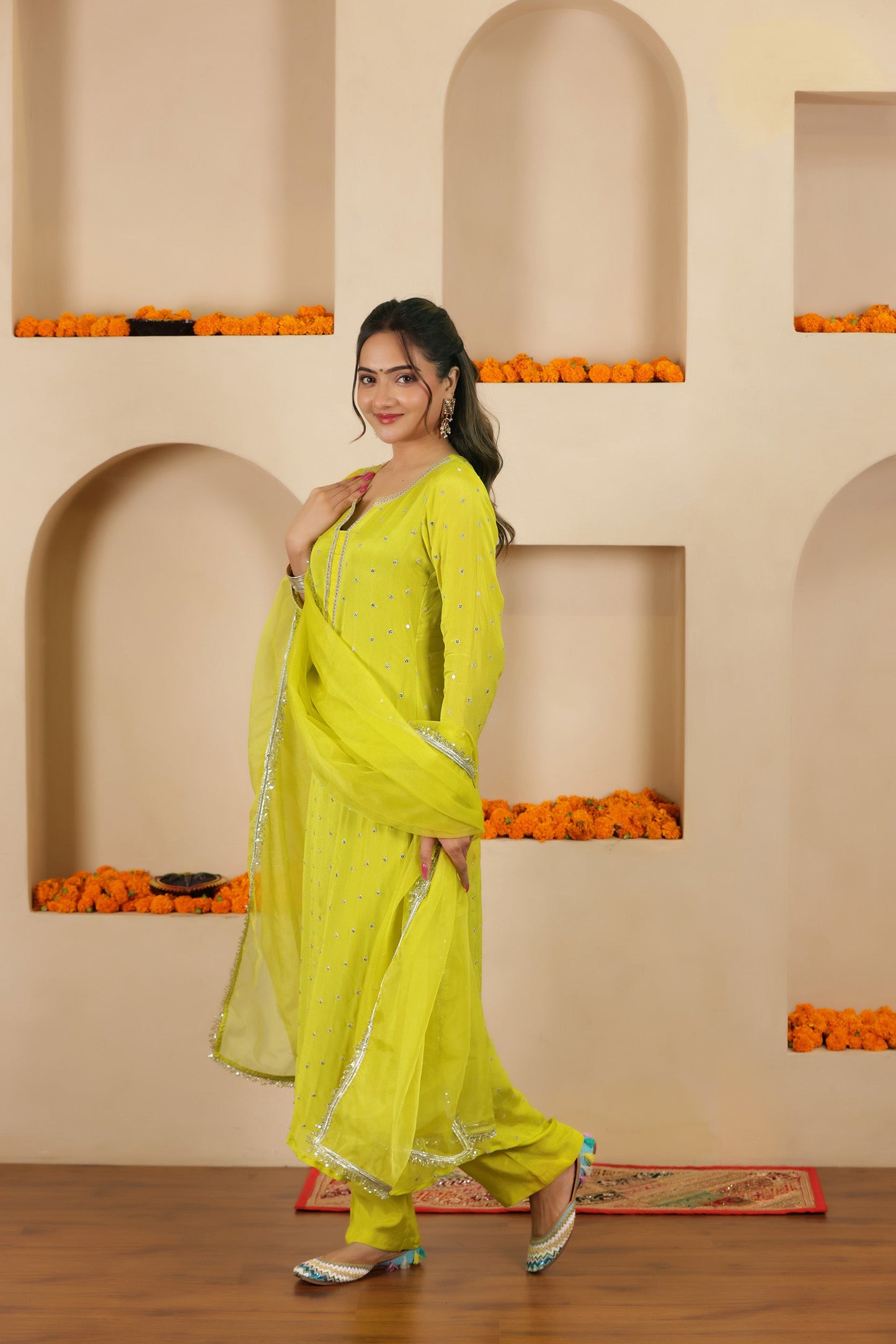 MALLIKA SEQUIN EMBROIDERY SUIT SET