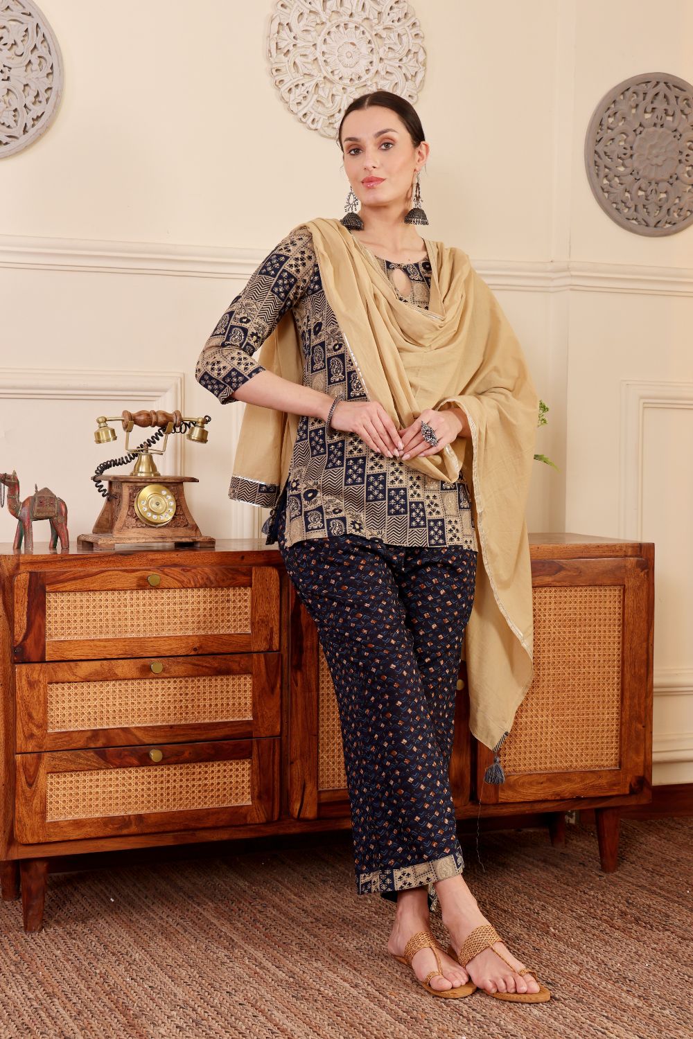 MAHTAB KURTA SET