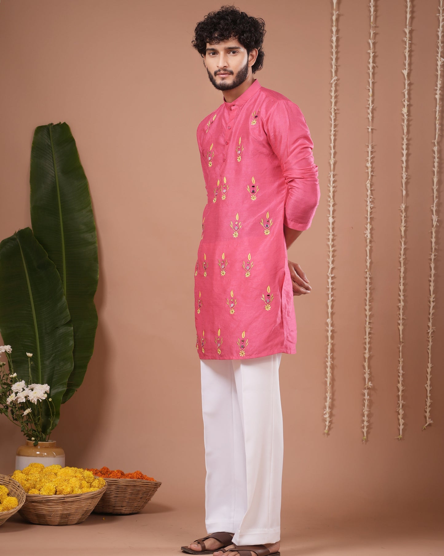 Rani Kurta + Pant Set (Set of 2)