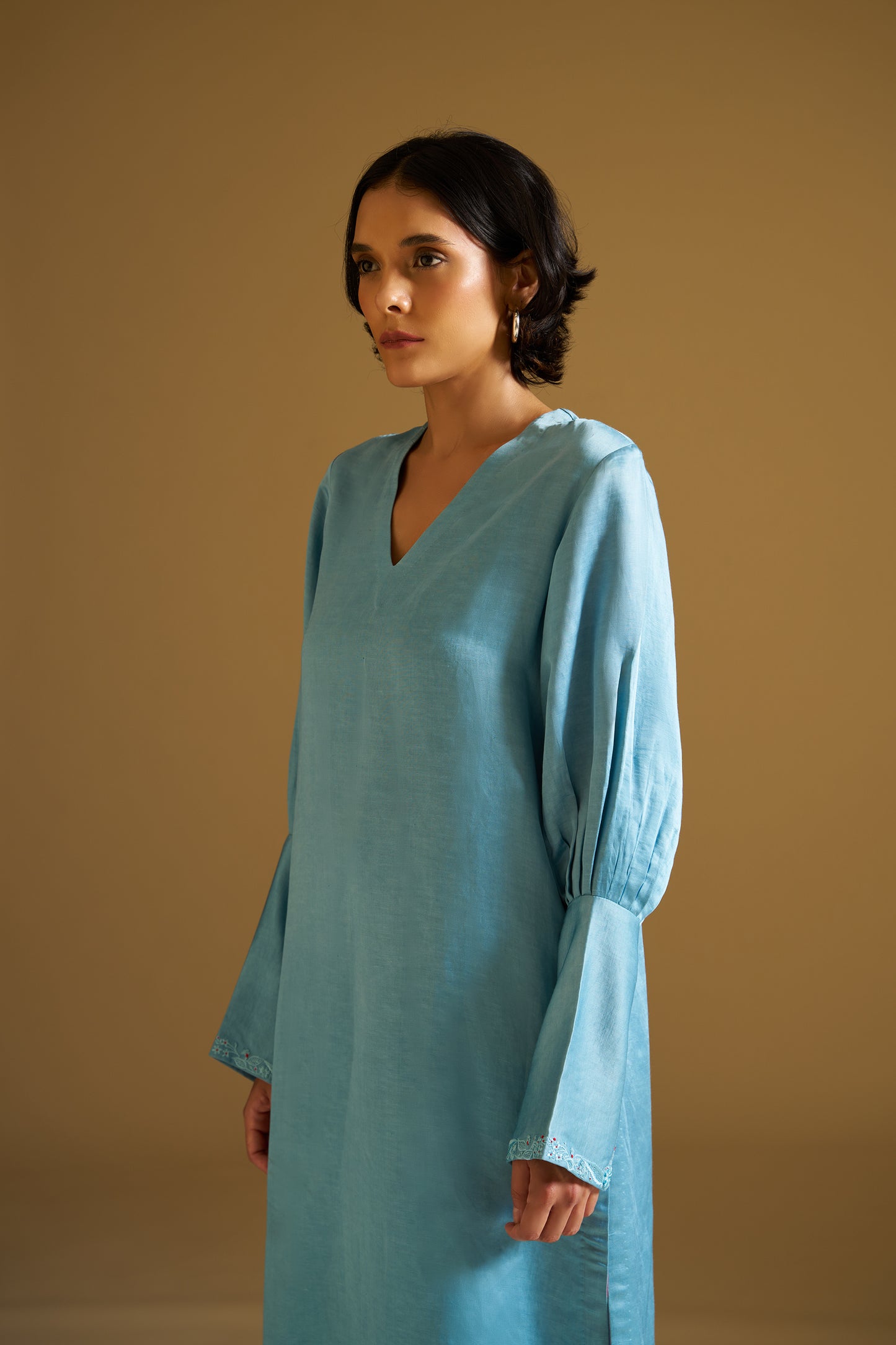 SKY BLUE EMBROIDERED KURTA WITH PANTS