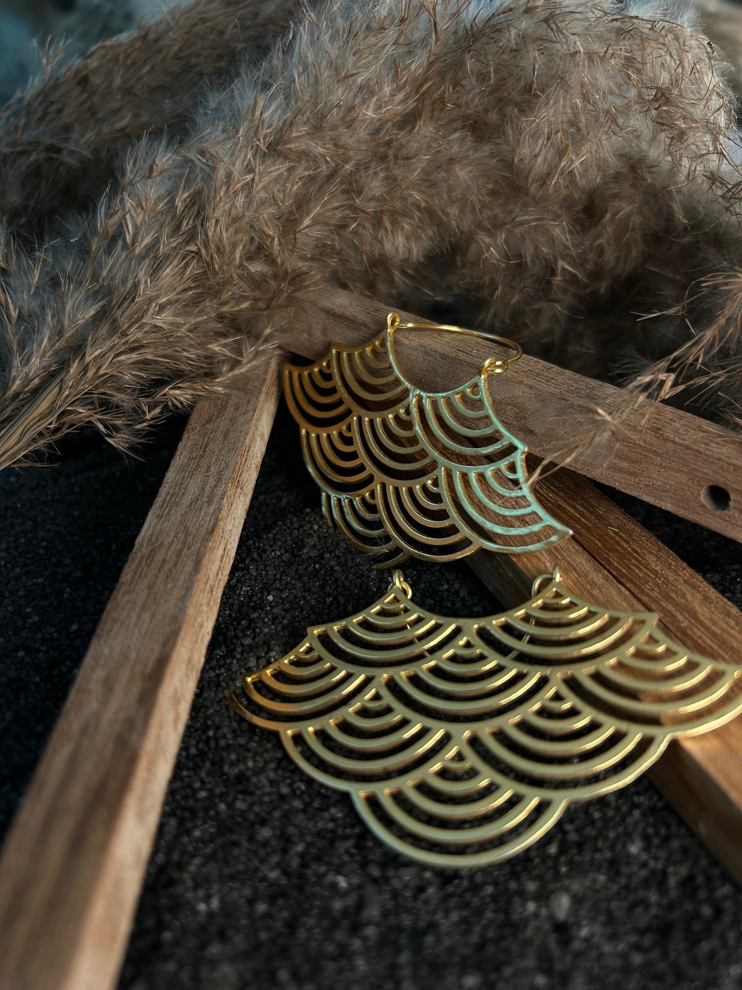 Mandala Steincil Hoops