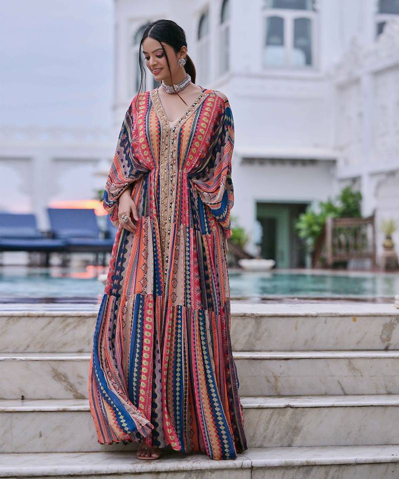Multi color stripes kaftan set