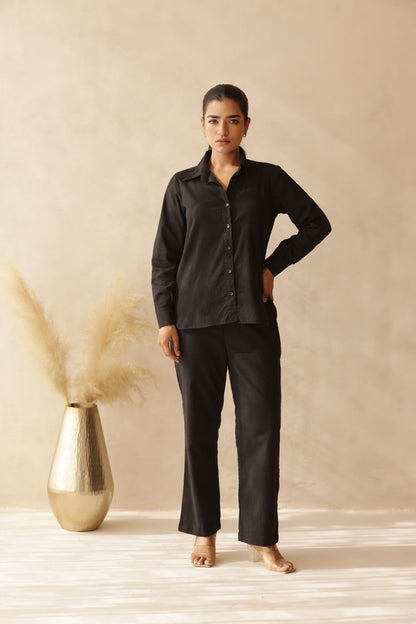 BOSSY BLACK LINEN COORD SET