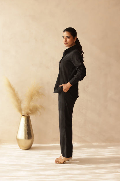 BOSSY BLACK LINEN COORD SET