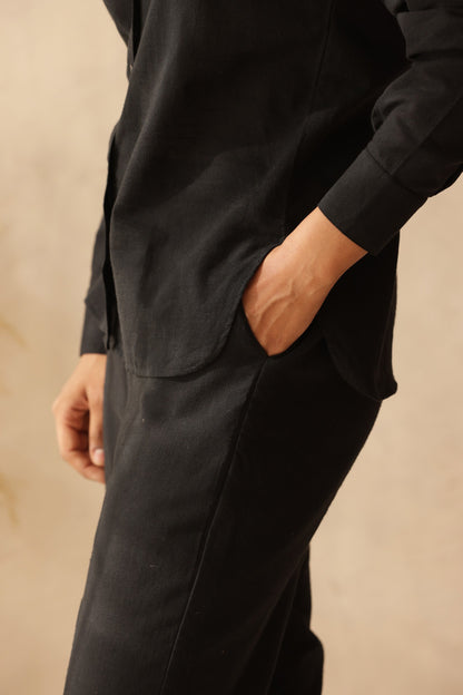 BOSSY BLACK LINEN COORD SET