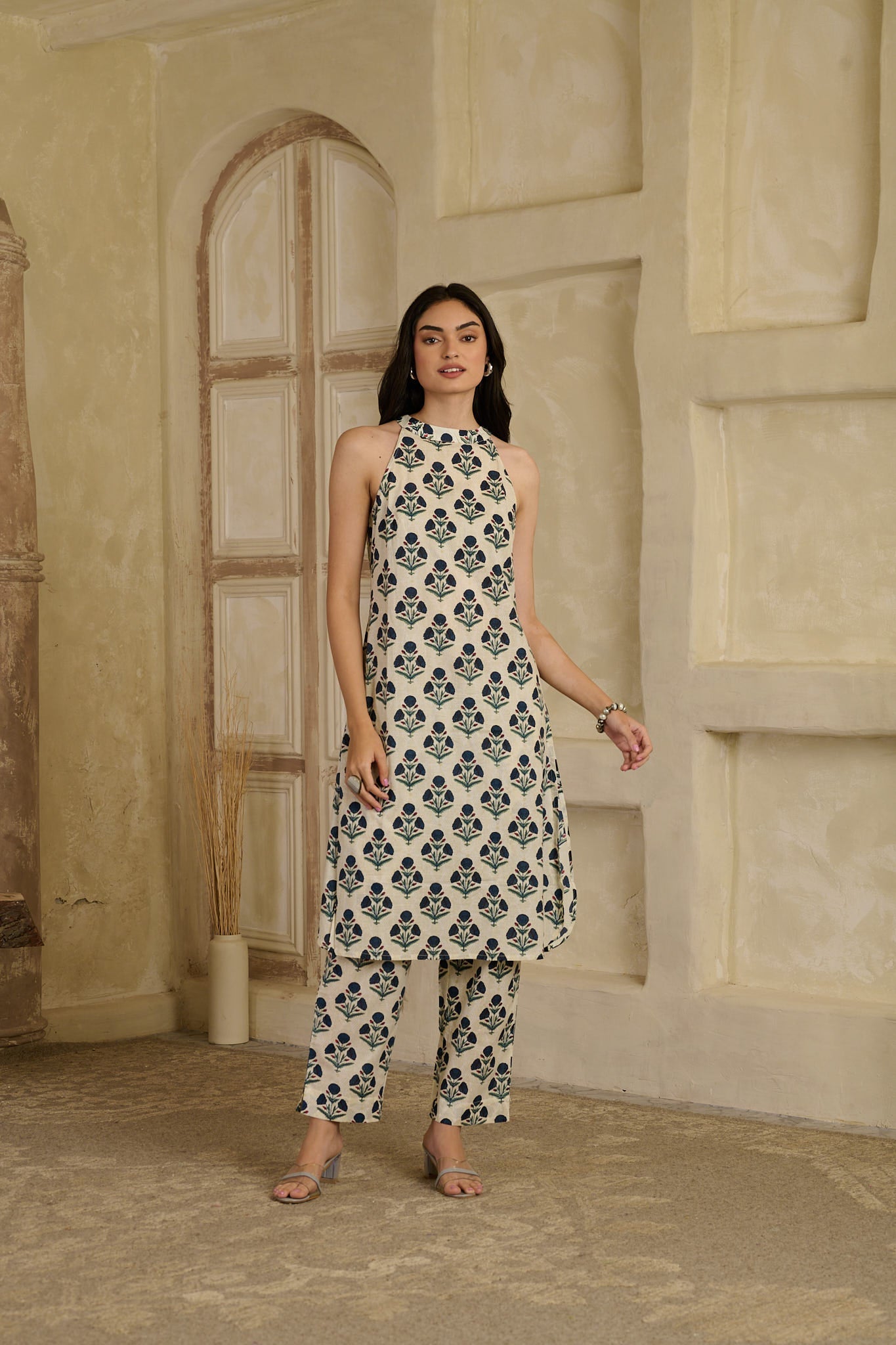 Poppy Play Halter Kurta Set (Set of 2)