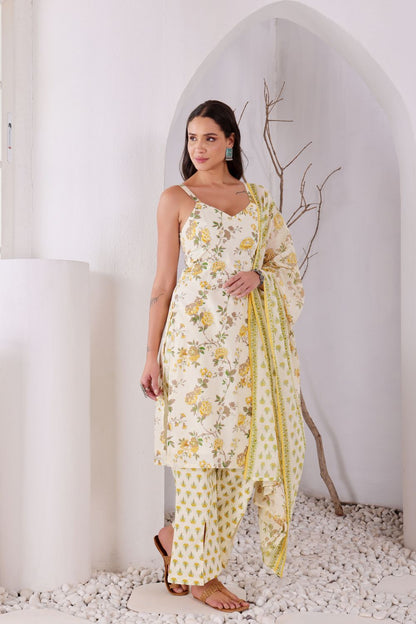 YUMNA KURTA SET