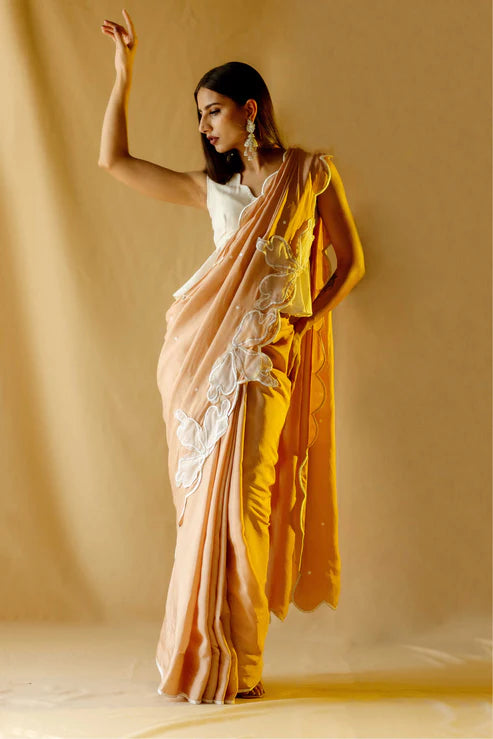 CARNATION SAREE