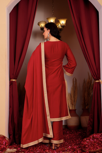 INAYA KURTA SET