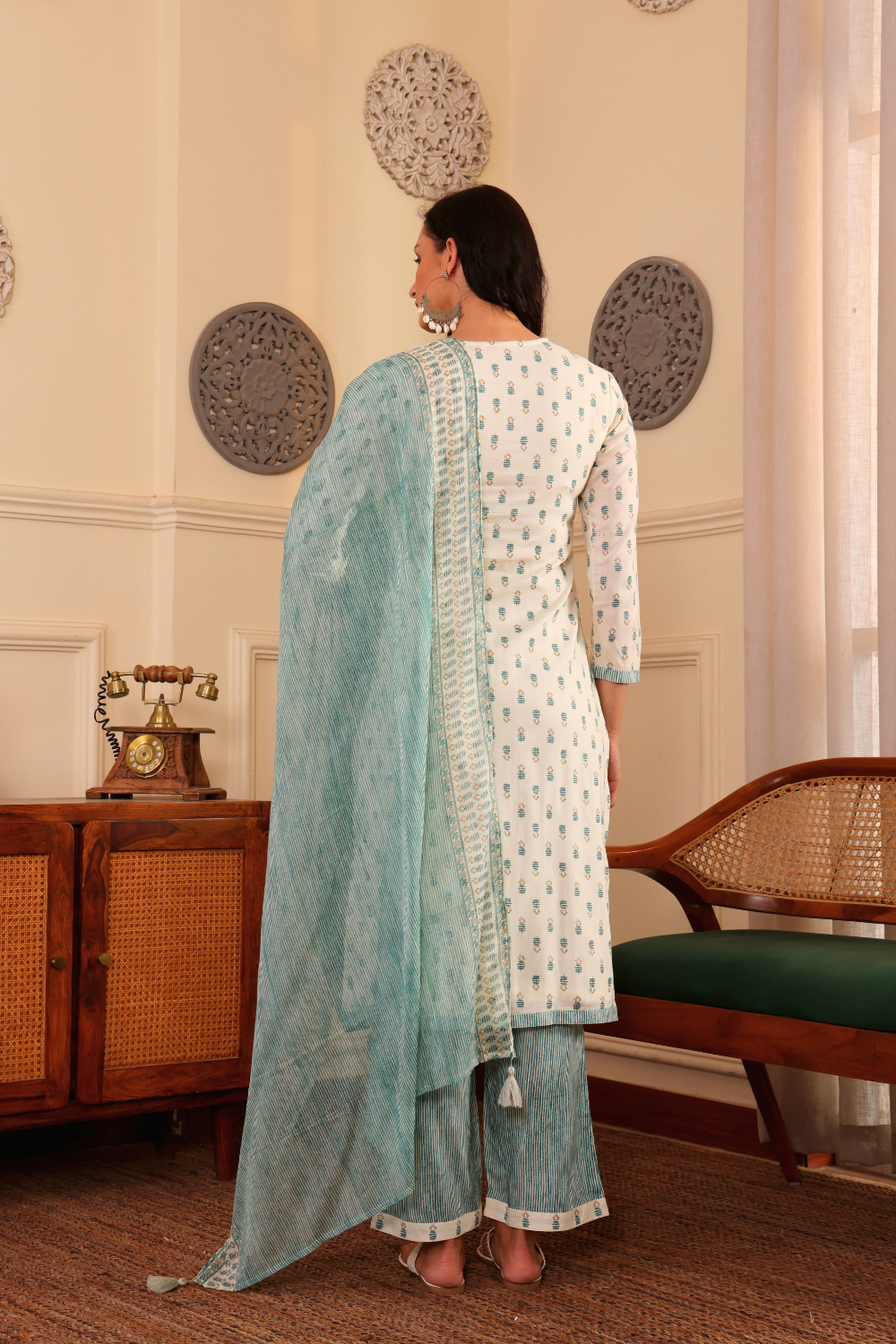LEILA KURTA SET