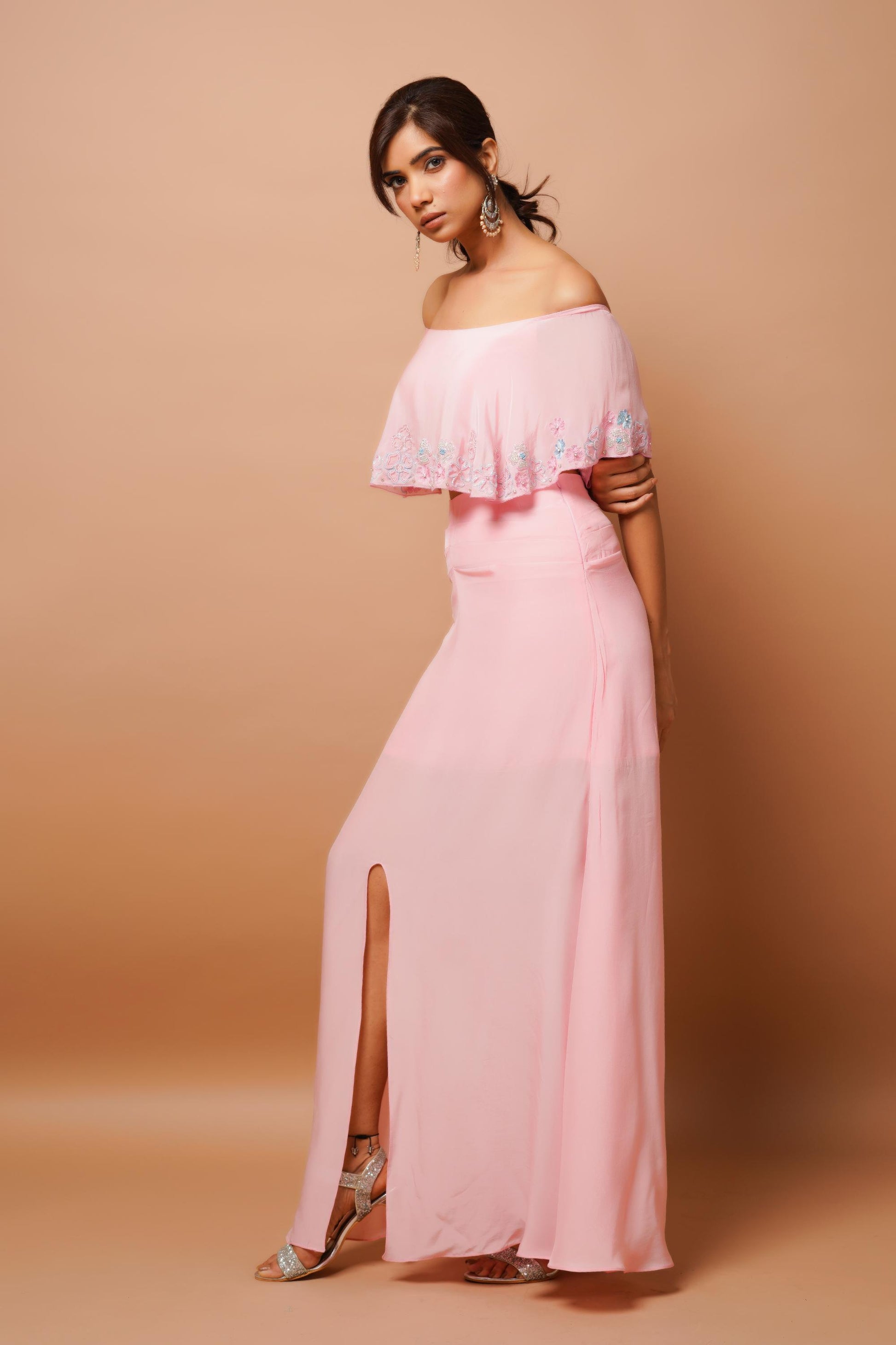 baby pink cape indo set Image3