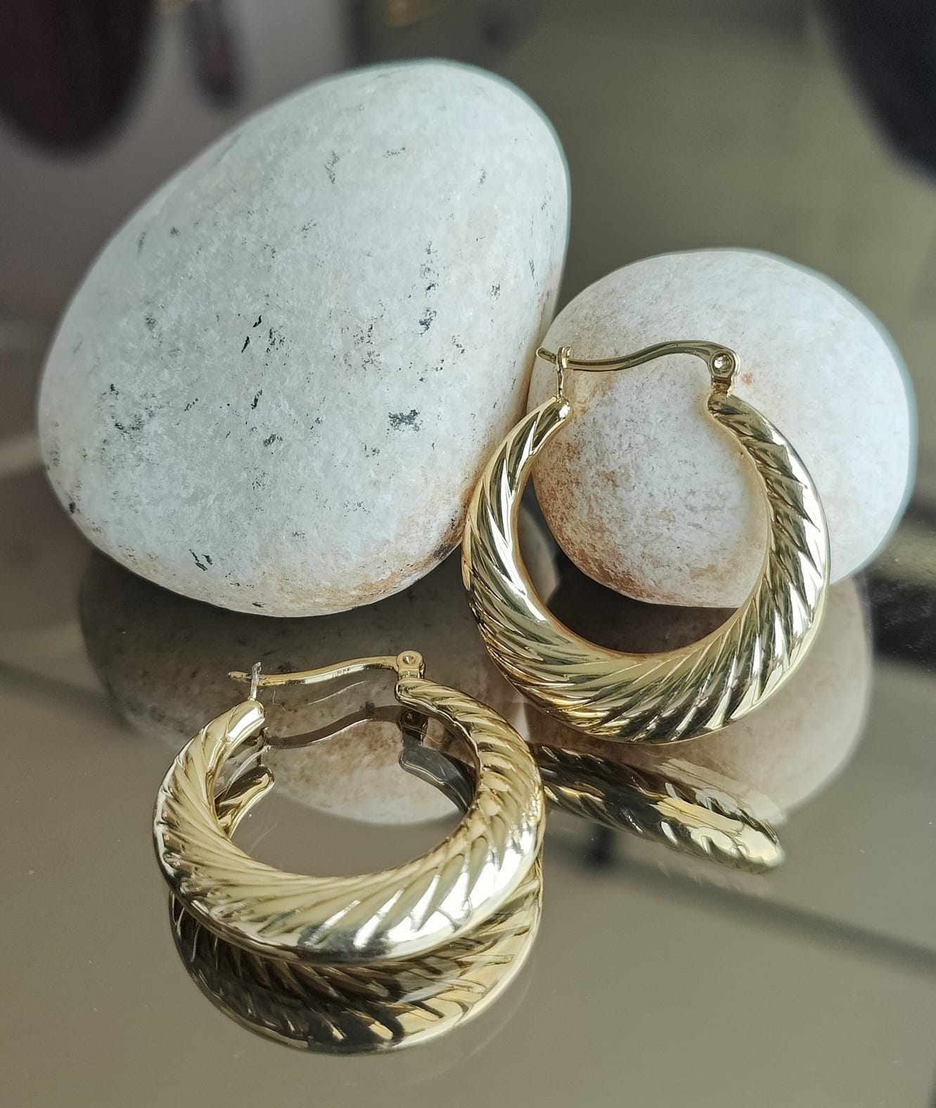 Vintage Circular Hoop earring