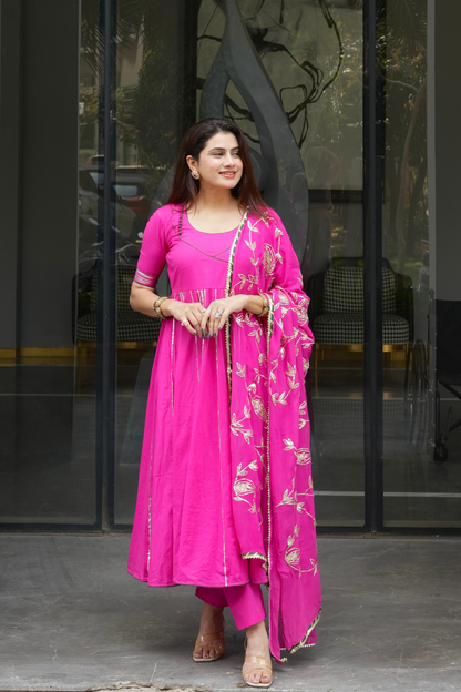 PINK ROBIN GOTA WORK SUIT SET