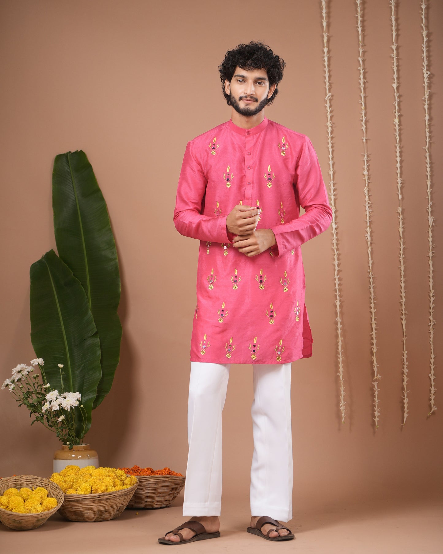 Rani Kurta + Pant Set (Set of 2)