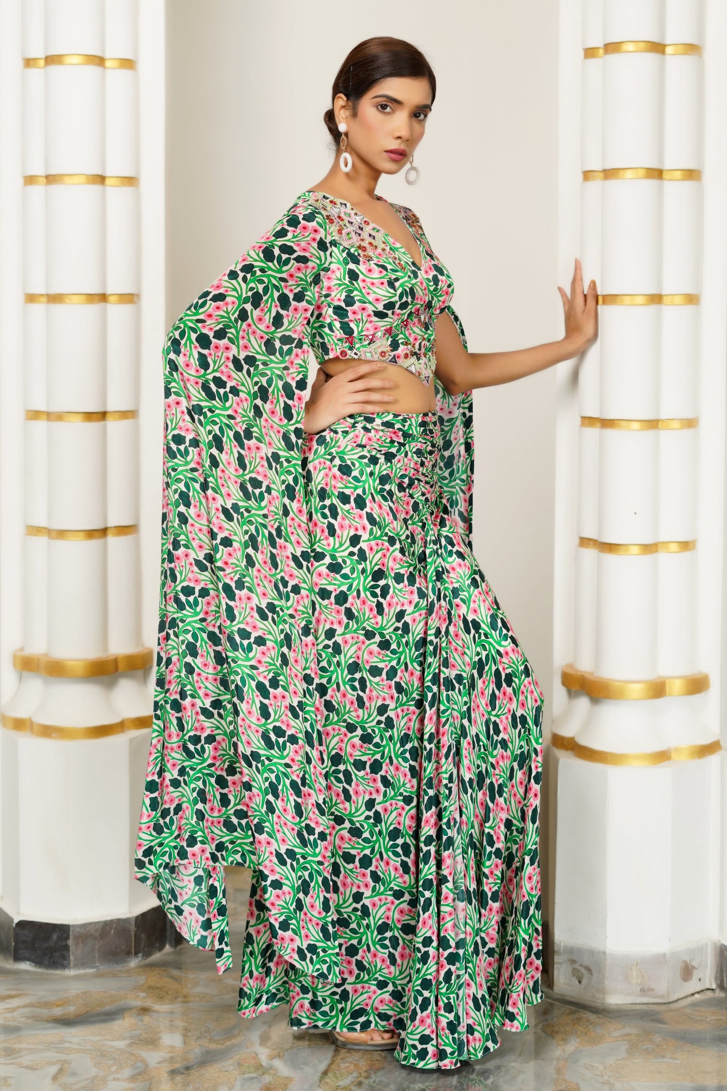 GREEN PINK FLORAL CAPE SLEEVE INDO SET (SET OF 2)