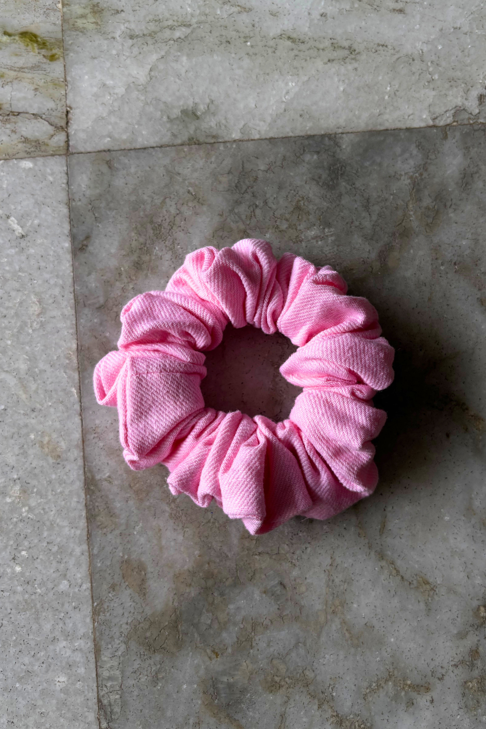Gilly Pink Hemp Scrunchie