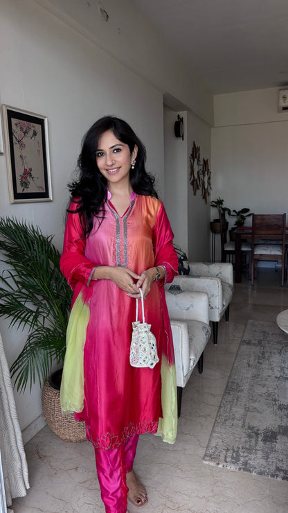 GAURI IN LOTUS EMBROIDERED SHADED KURTA BOTTOM SET