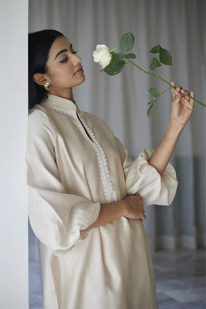 Gul Kurta