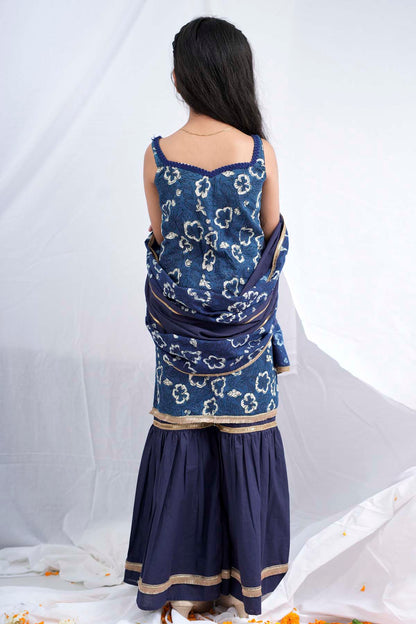 Blue Sleeveless Short Kurta Set