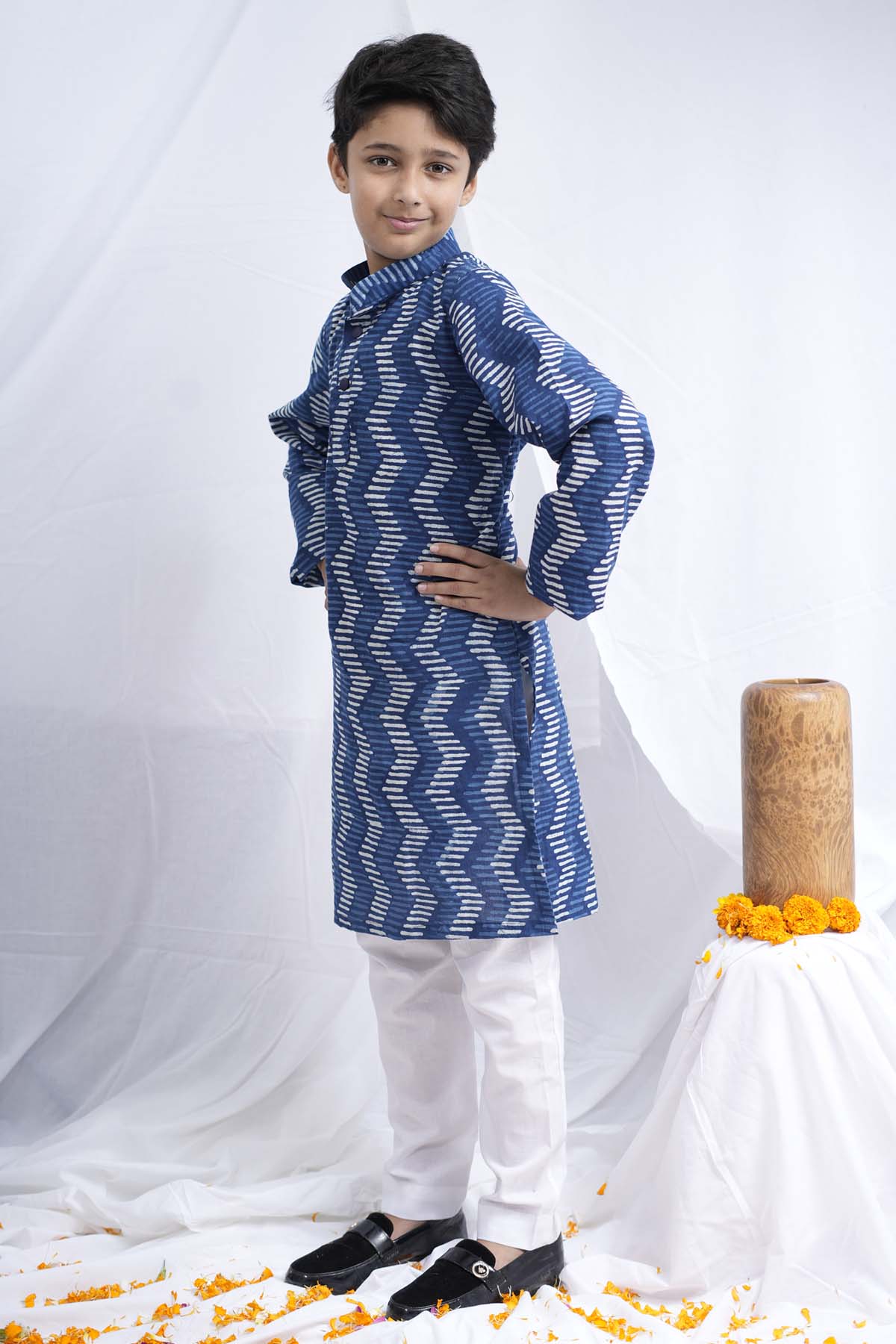 Blue Zig-Zag Printed Kurta Set