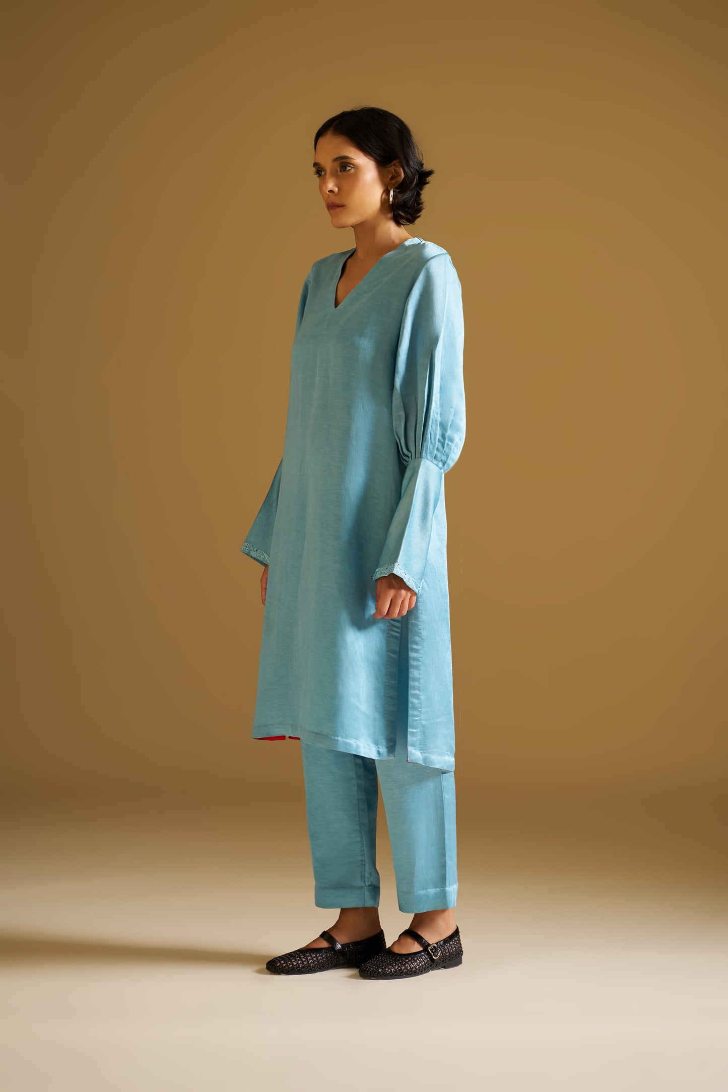 SKY BLUE EMBROIDERED KURTA WITH PANTS