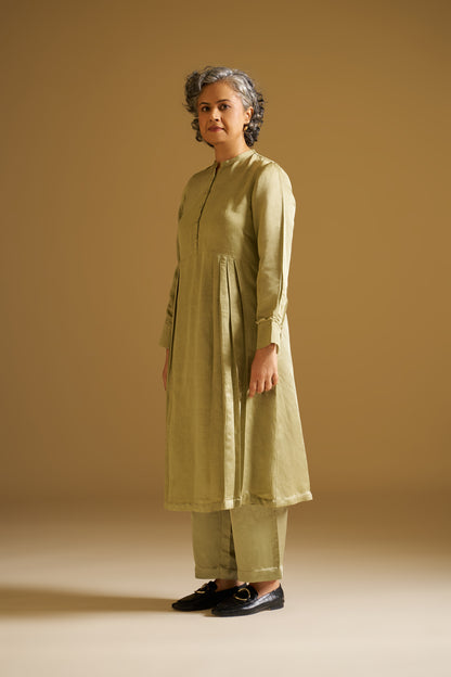 OLIVE PISTACHIO GREEN EMBROIDERED KURTA WITH PANTS