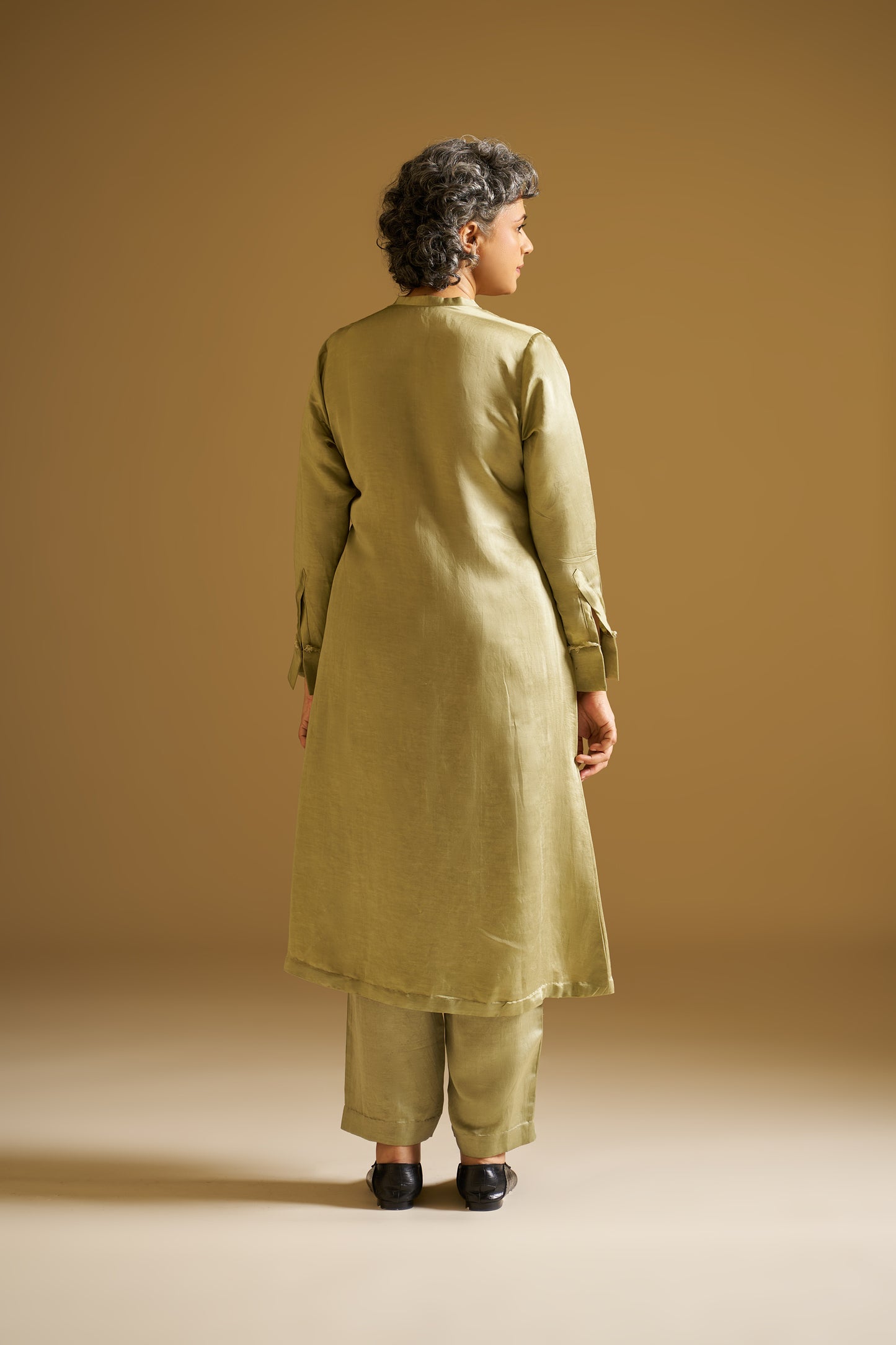 OLIVE PISTACHIO GREEN EMBROIDERED KURTA WITH PANTS