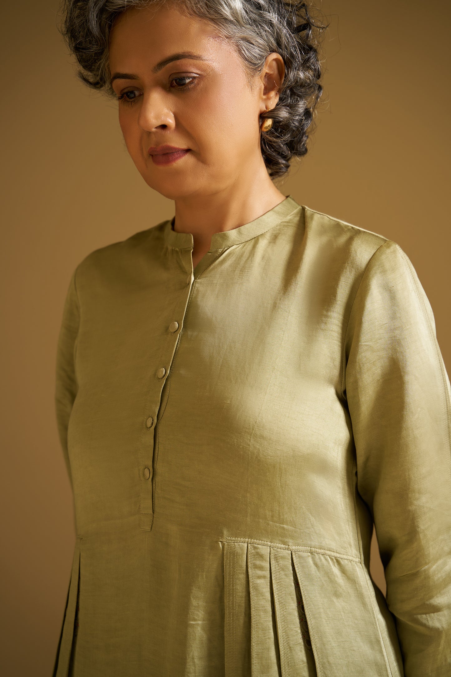 OLIVE PISTACHIO GREEN EMBROIDERED KURTA WITH PANTS