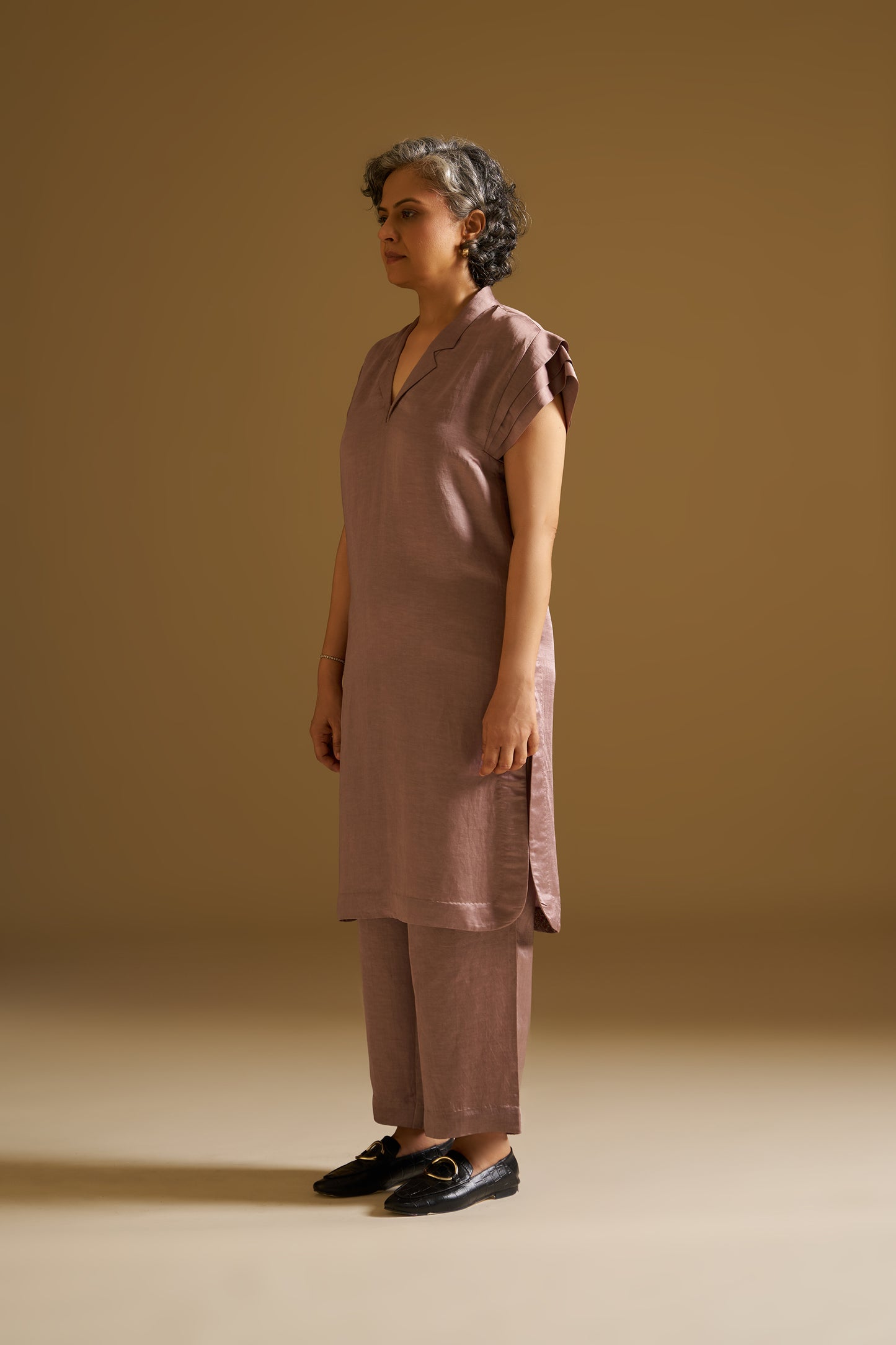VINTAGE NUDE EMBROIDERED KURTA WITH PANTS