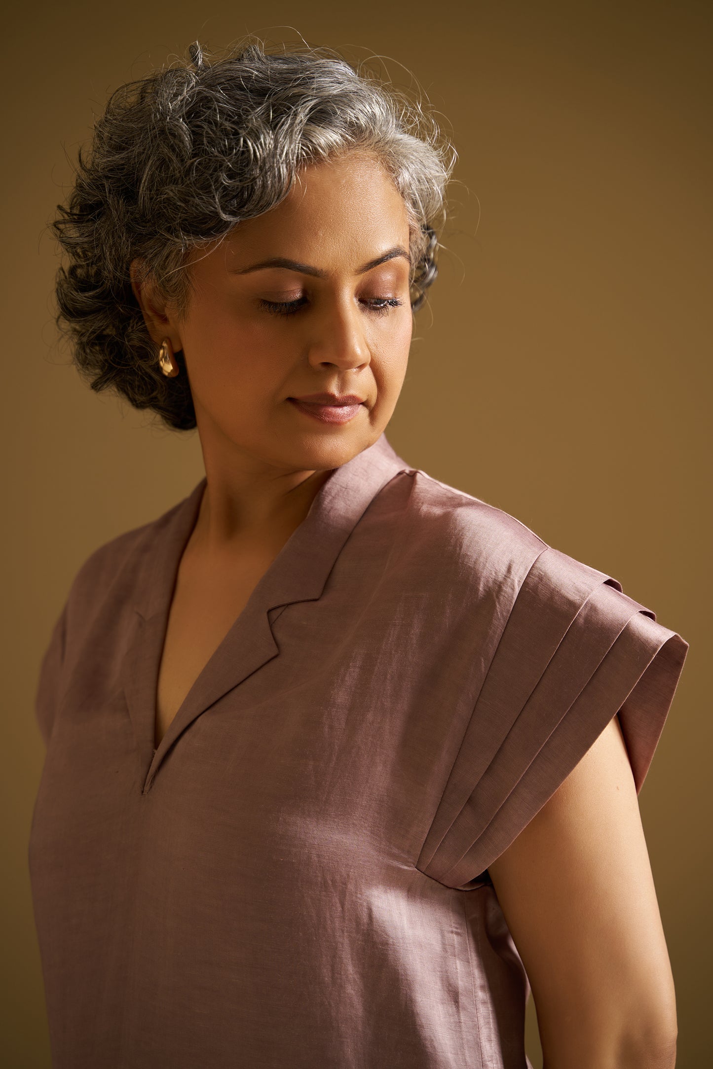 VINTAGE NUDE EMBROIDERED KURTA WITH PANTS