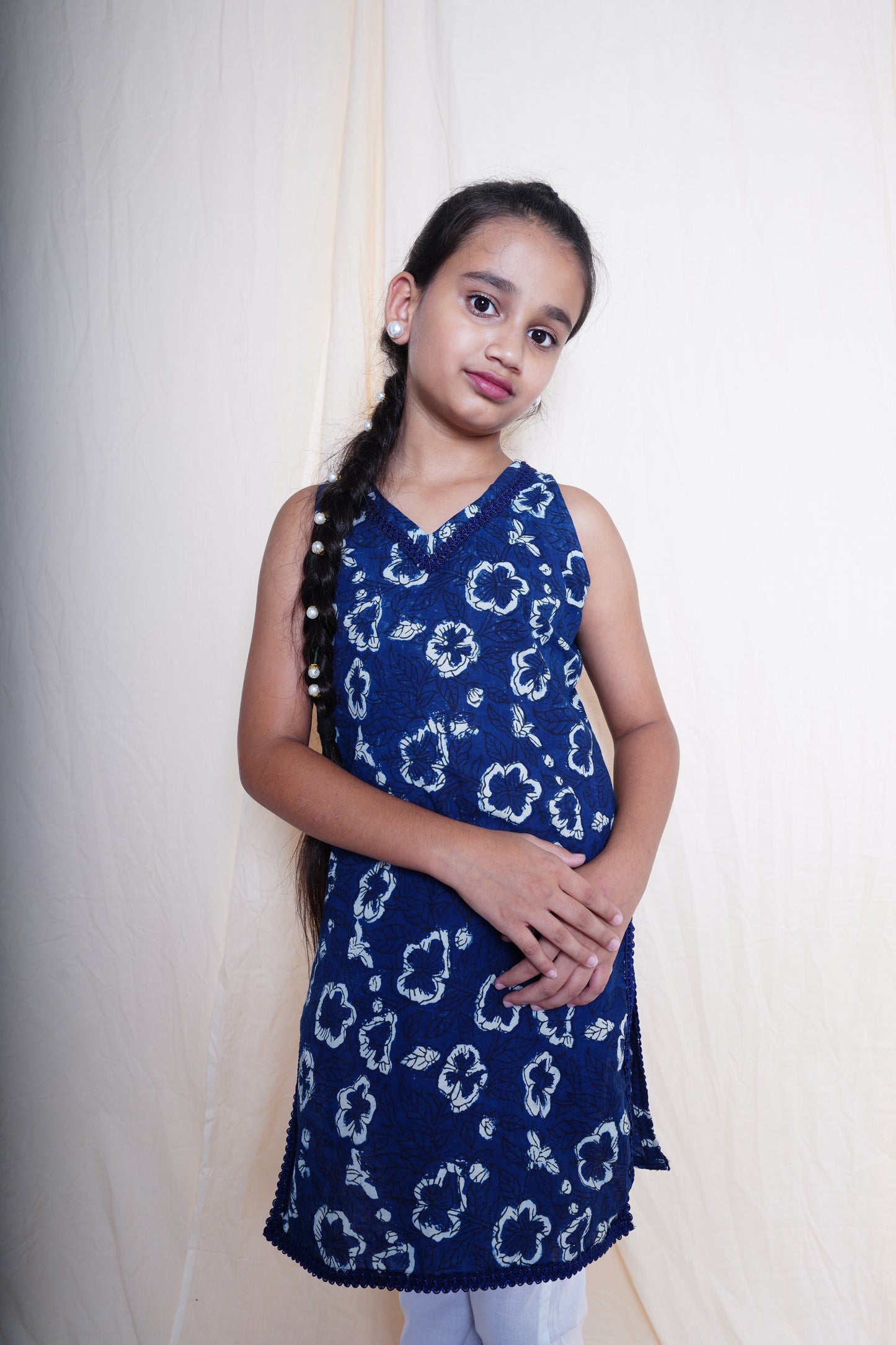 Blue Sleeveless Print Kurta Set