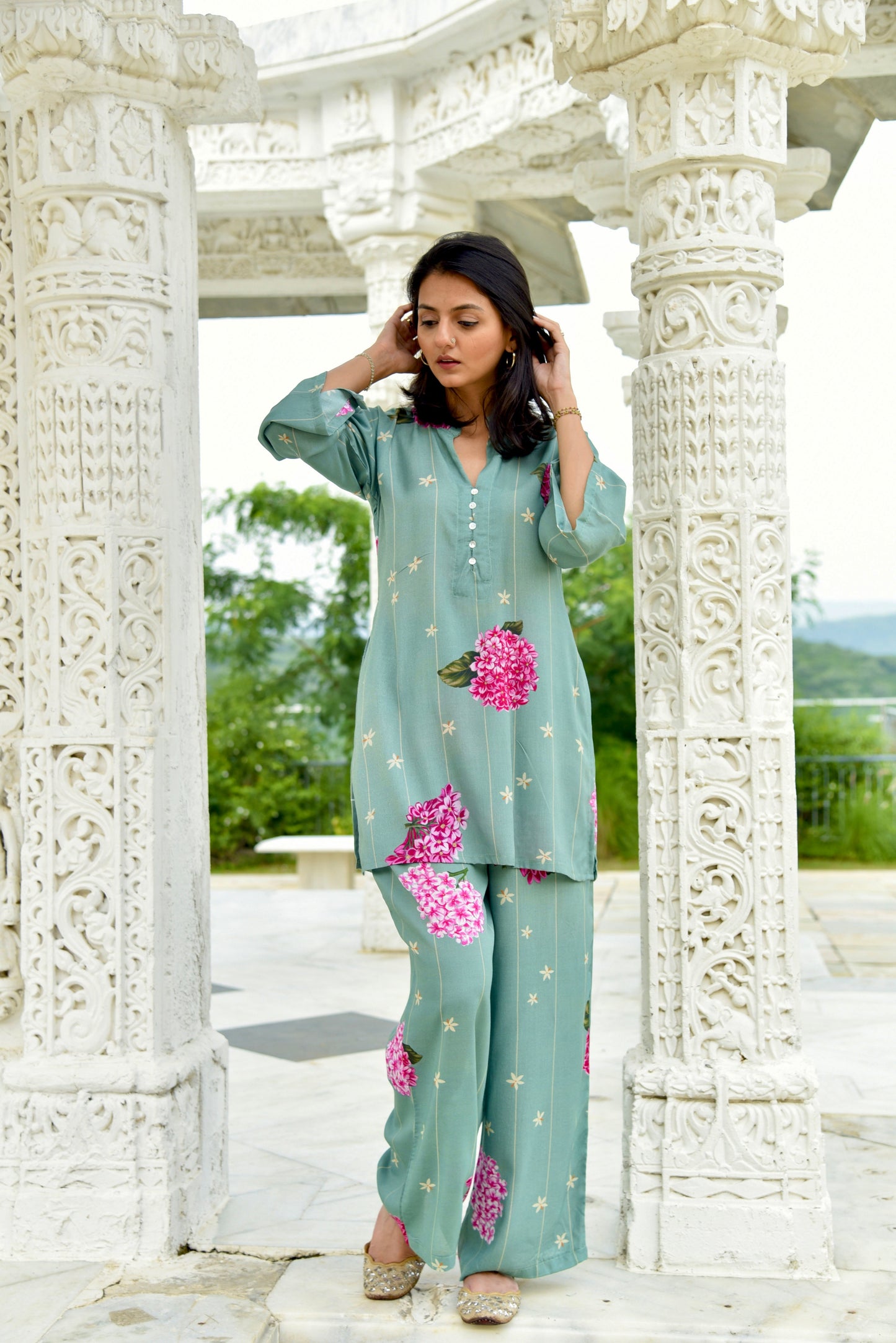 Amara Short Kurta and Pajama Set