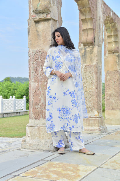 Nora Kurta Set