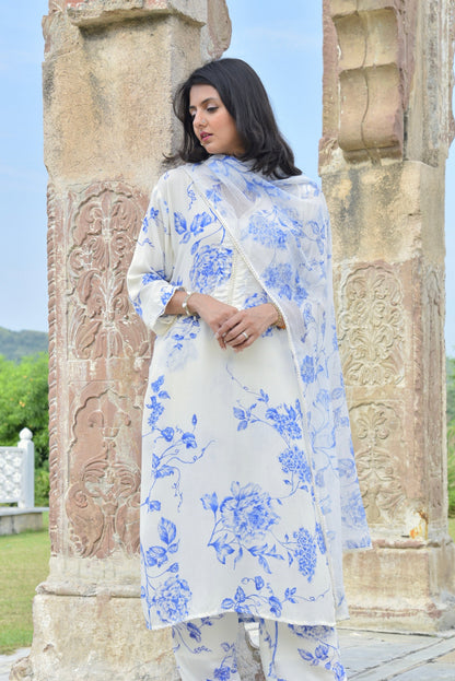 Nora Kurta and Dupatta