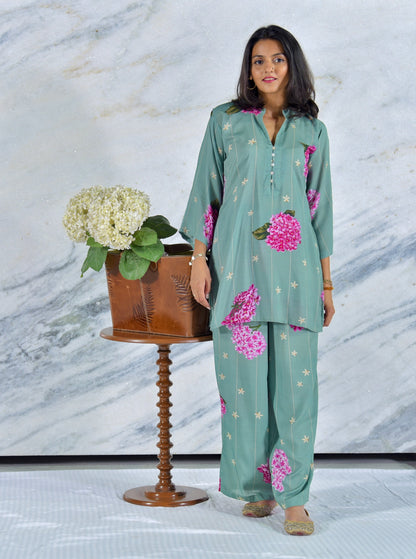 Amara Short Kurta and Pajama Set