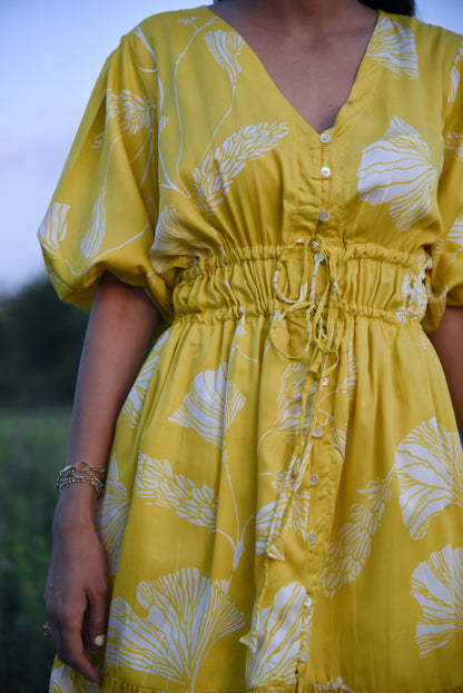 Eleanor - Chic Yellow Printed Dress