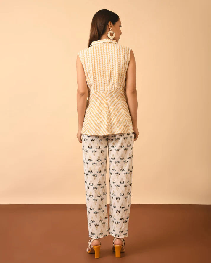 Collared Print Top and Block Print Pant