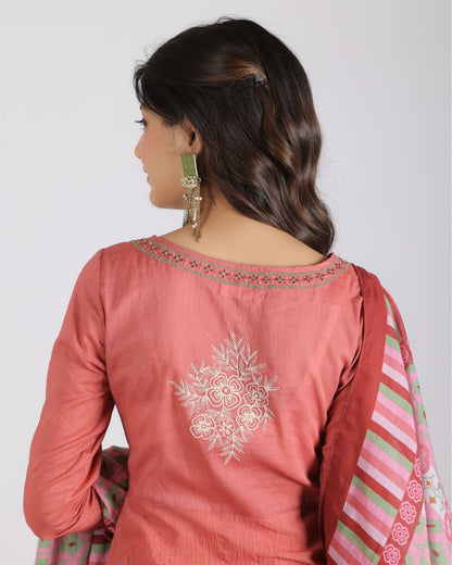 Flora Bloom Kurta, Pant & Dupatta Set.