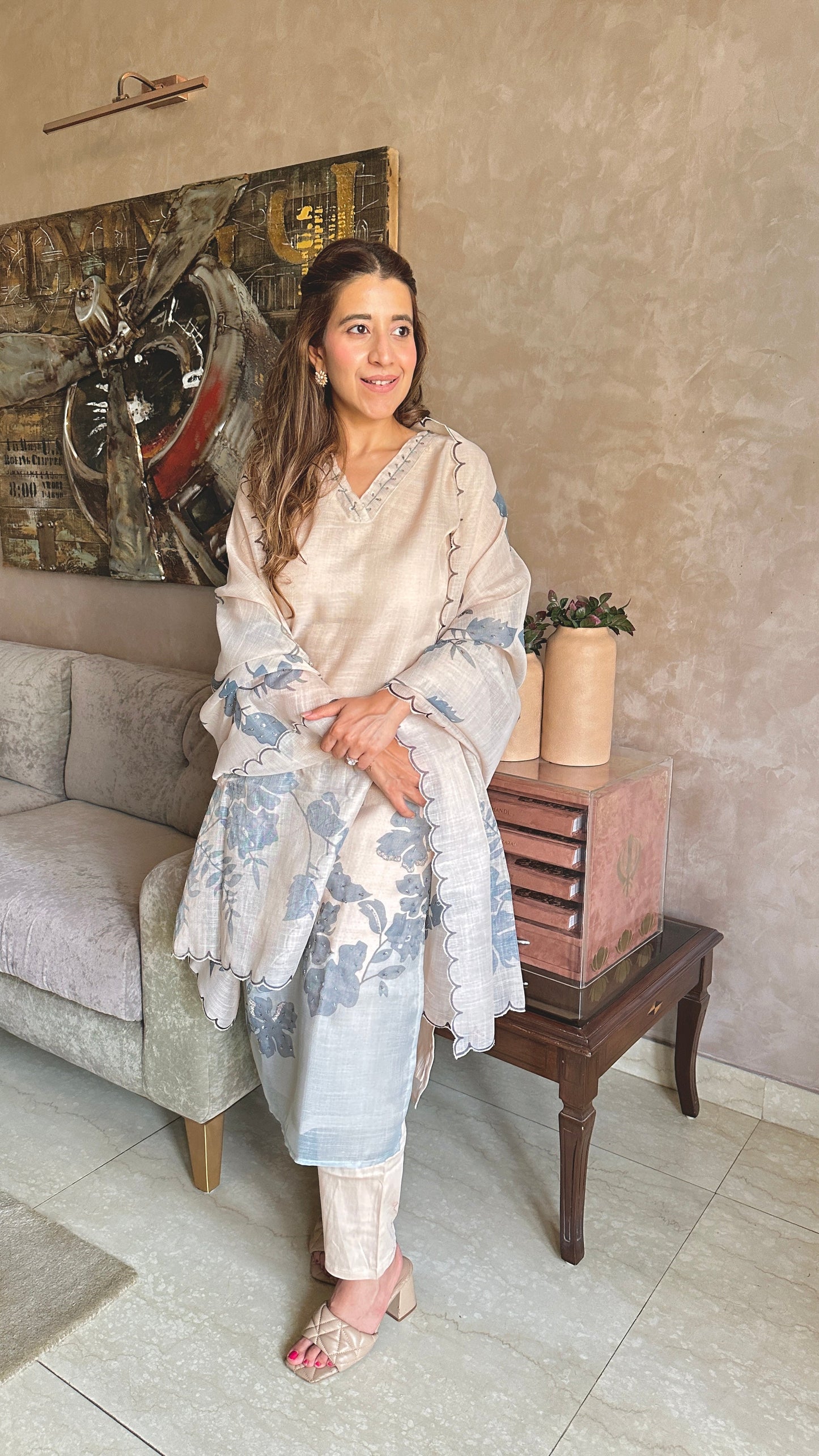 RUMINA MALIK IN CREAM AND GREY COTTON LINEN EMBROIDERED KURTA SET