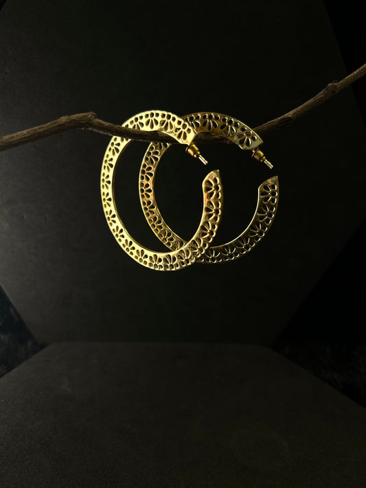 Lotus hoops