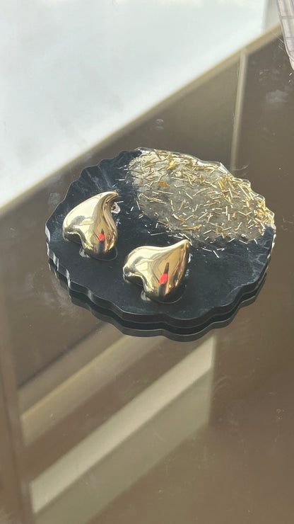 Reversed Heart Stud earring