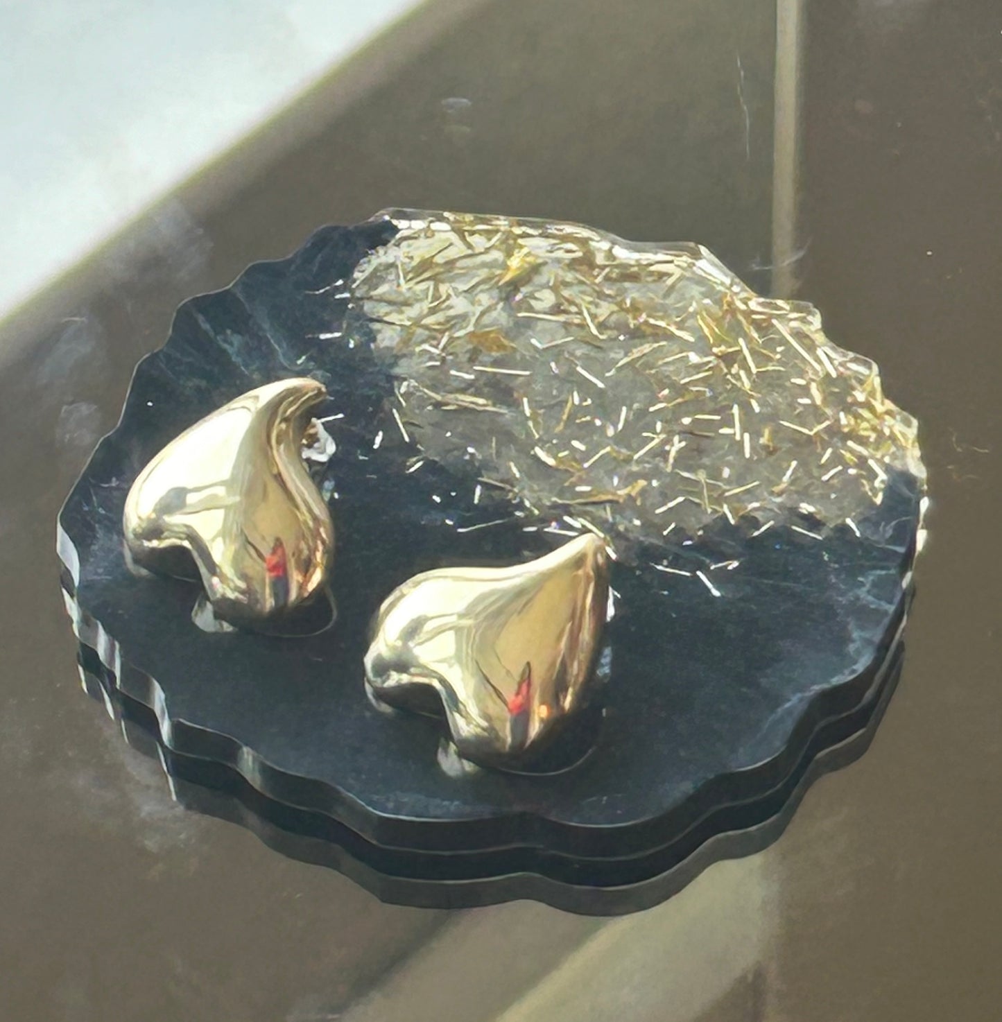 Reversed Heart Stud earring