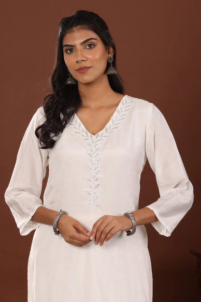 Sitara Muslin Straight Kurta