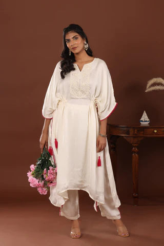 Meva Rang Kaftan Set