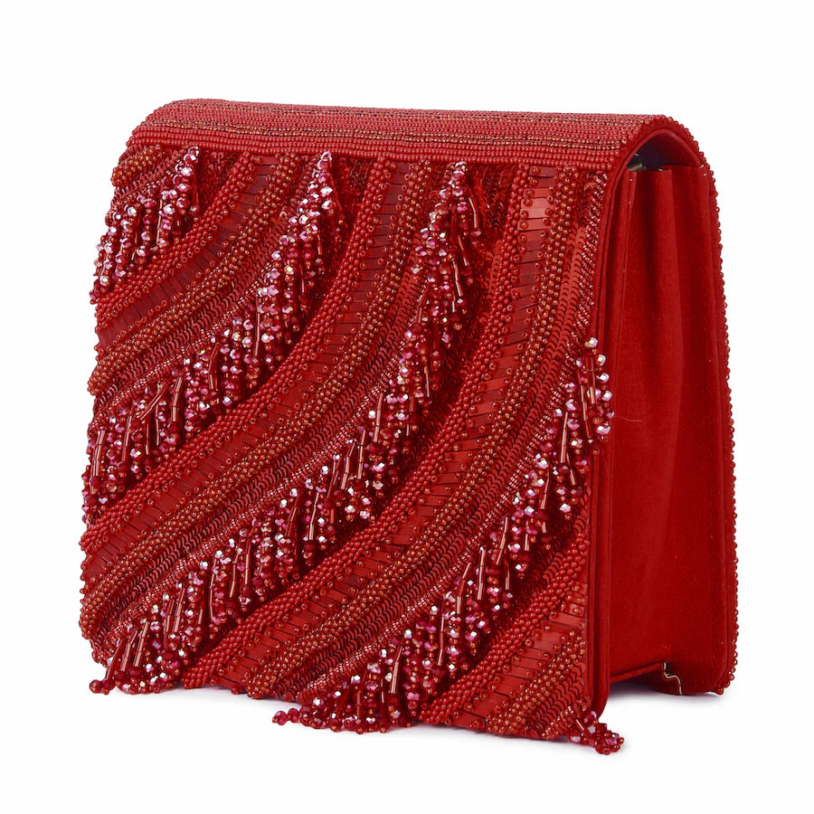 Red Riwaayat clutch