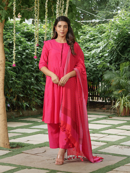 Gulaabi Dhoop Kurta Set with Dupatta