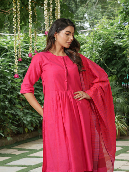 Gulaabi Dhoop Kurta Set with Dupatta