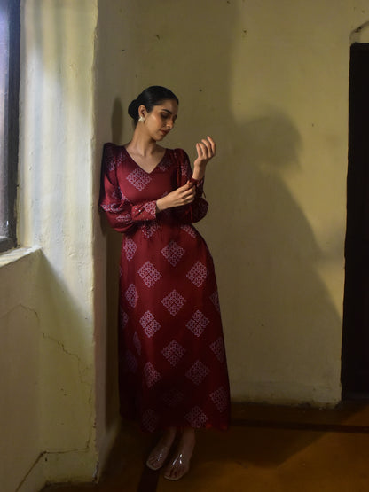 Mohna Modal Cuffed Dress with Belt