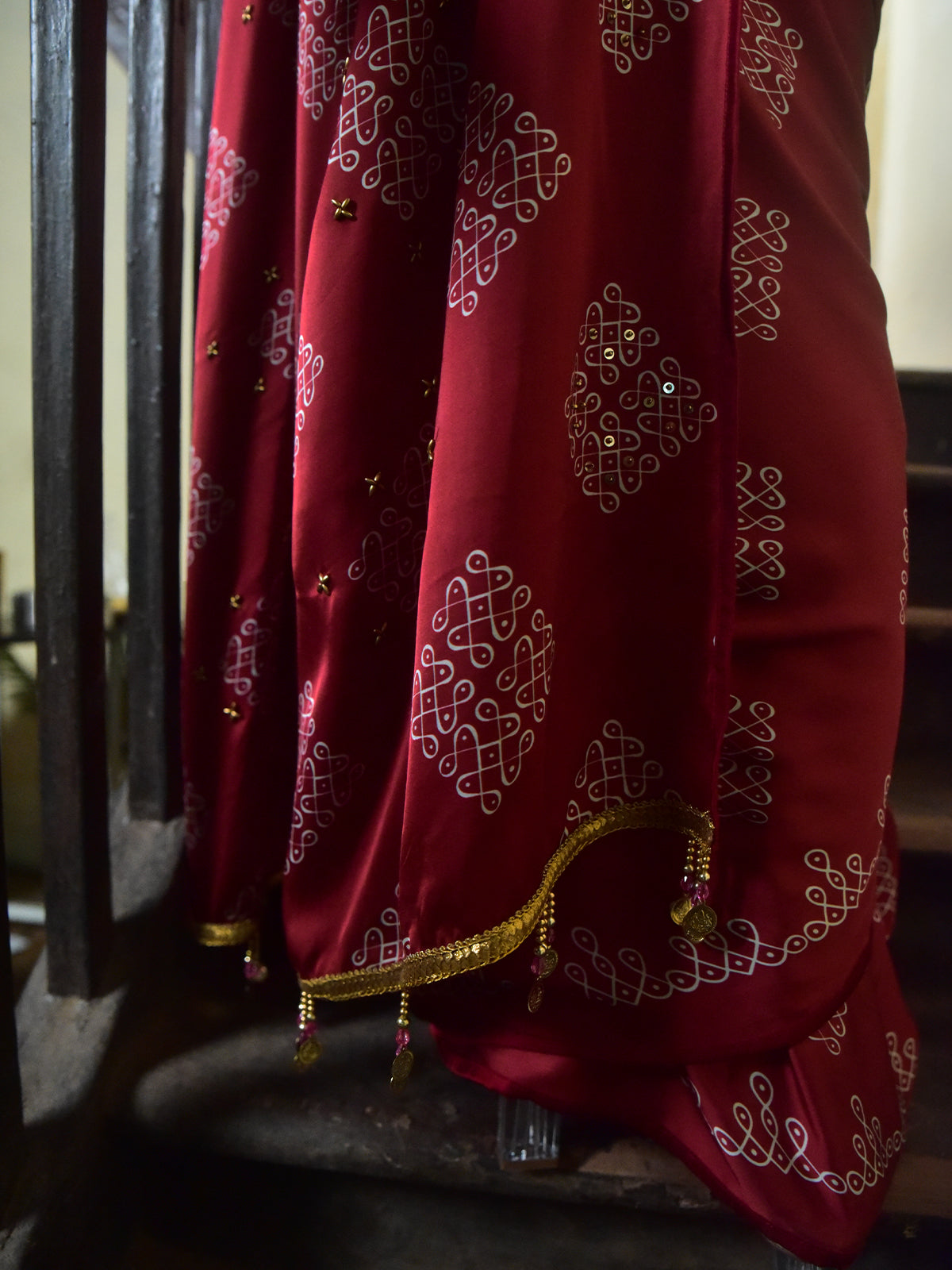 Mohna Modal Saree with Blouse