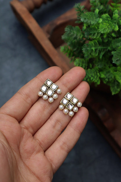 Kundan and Pearl Choker Necklace Set